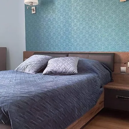 Szálloda La Cour Des Grands 2*